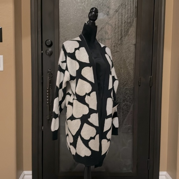 ❤️❤️Anna and Ava Cardigan OS❤️❤️LNWOT - Picture 7 of 8